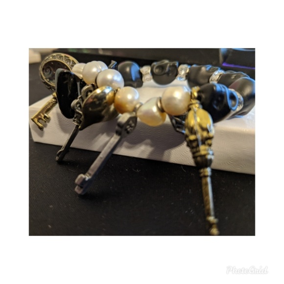 Charm Bracelet - Picture 4 of 4